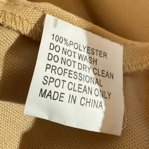 Mac Duggal Women's Sequined V Neck Cap Sleeve Dress Style #68012 - Picture 4 of 8